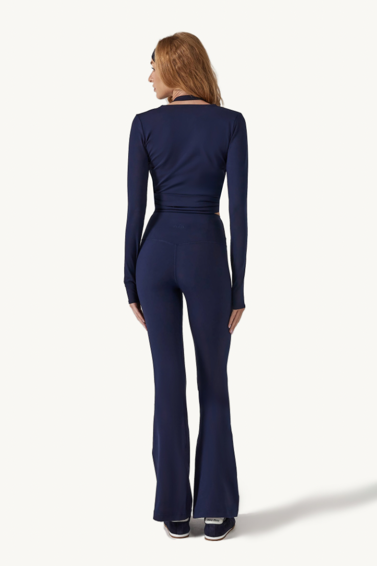 Wrap up top Navy